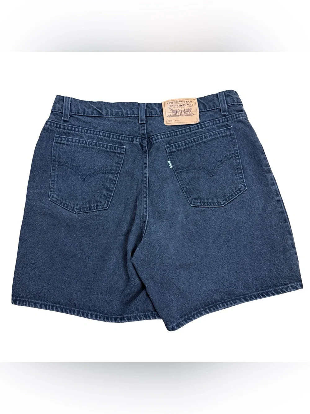 Vintage 90s Levi’s Black White Tab Essential Denim Jean Jort Shorts Size 34